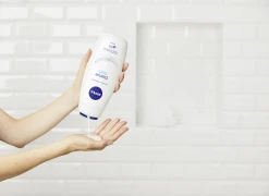 NIVEA Pflegedusche Creme Soft 7 NIVEA Pflegedusche Creme Soft -NIVEA SHOP MAM 9135907 SHOP IMAGE 1.4